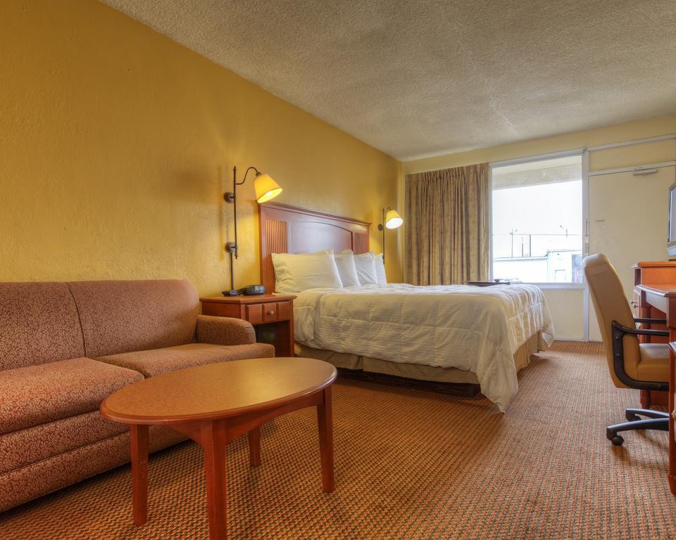 Econo Lodge Byron Exteriör bild